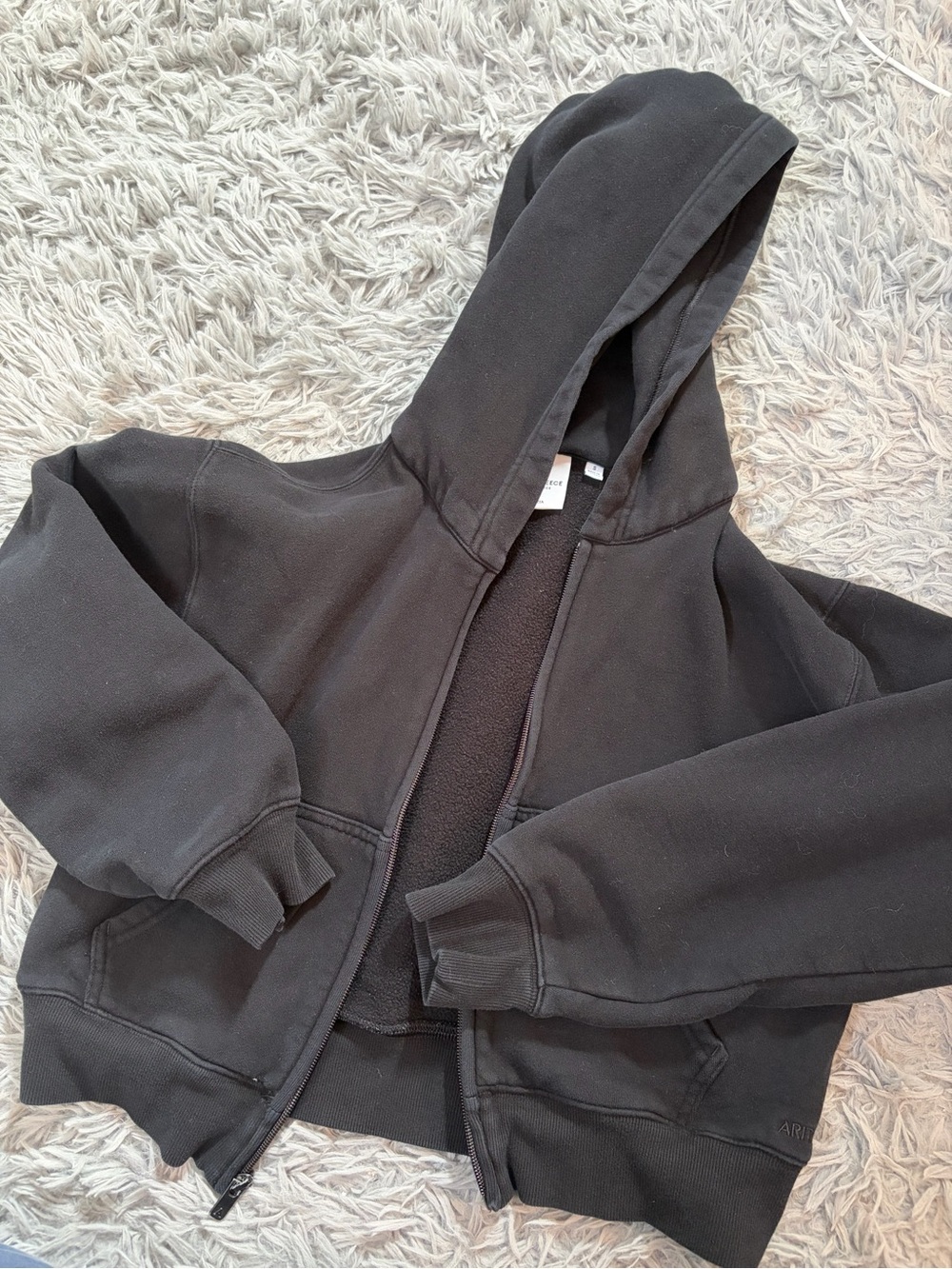 Aritzia black boxy boyfriend zip hoodie